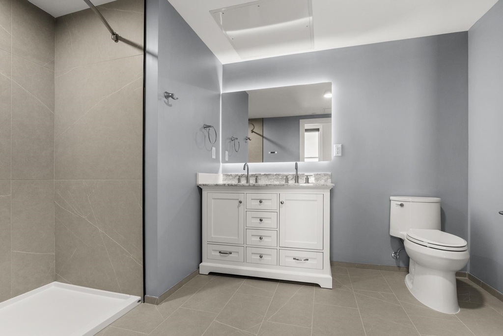99 Foundry - Photo 13