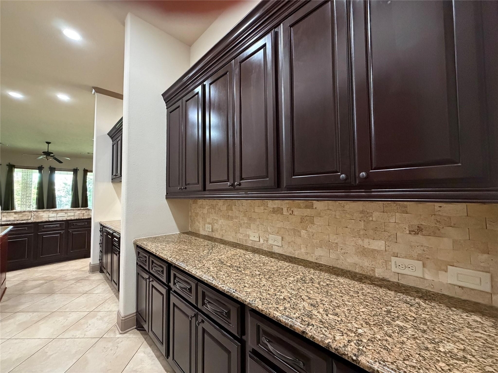 6223 Duke Trail Lane - Photo 7