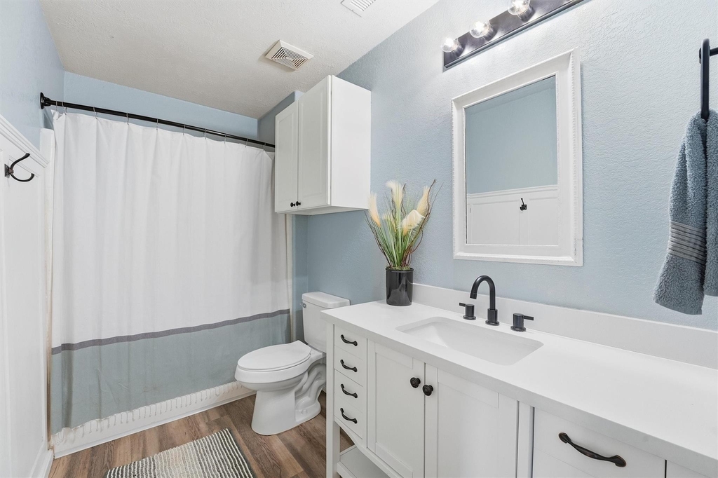 6215 Lake Chase Court - Photo 23