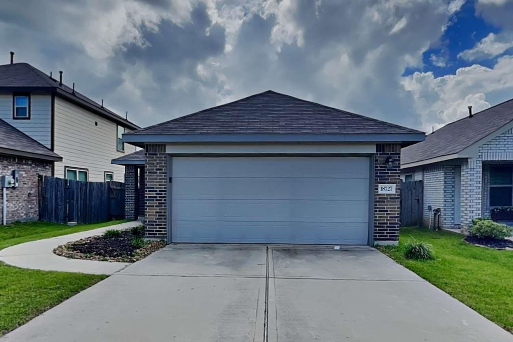 18727 Faustina Way - Photo 0