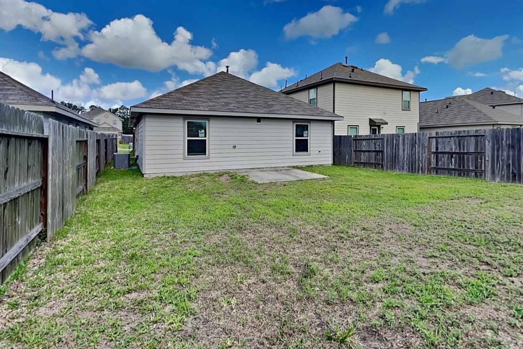 18727 Faustina Way - Photo 15