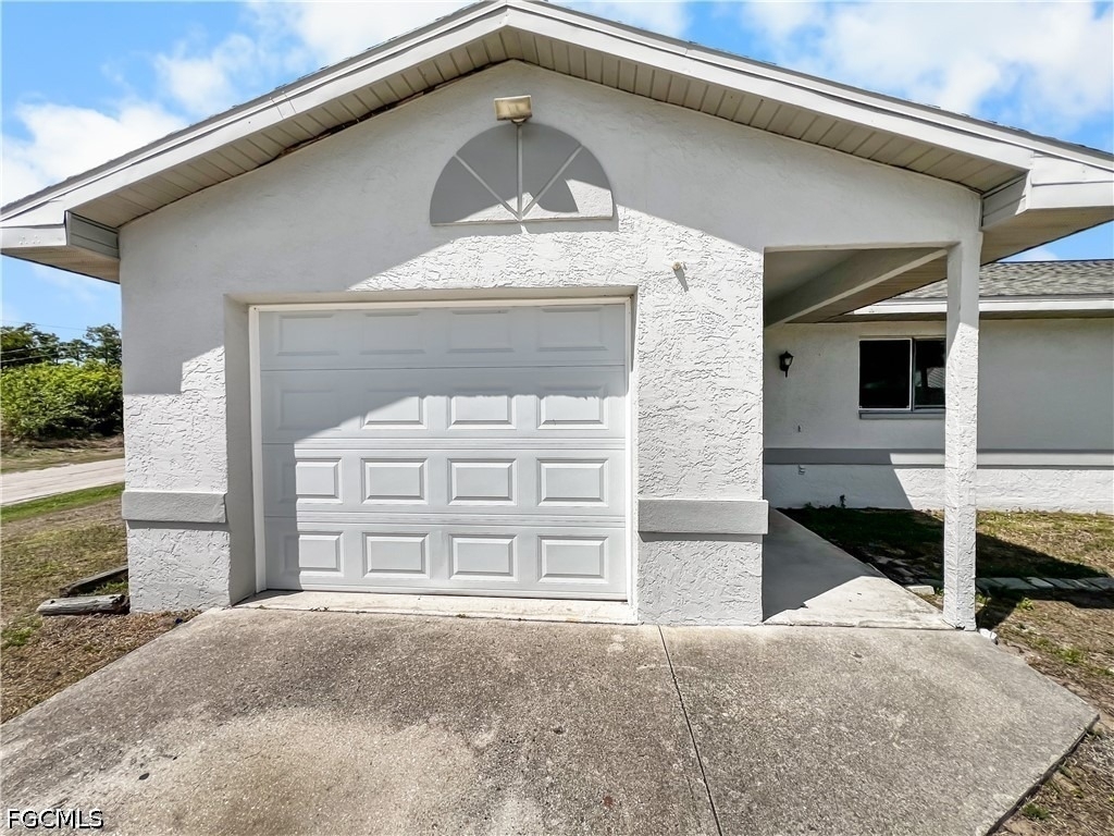 2704 Owen Avenue - Photo 2