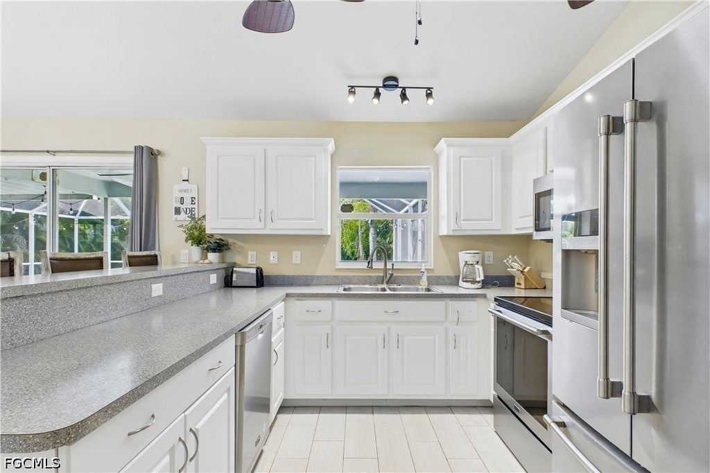 204 Se 18th Street - Photo 17