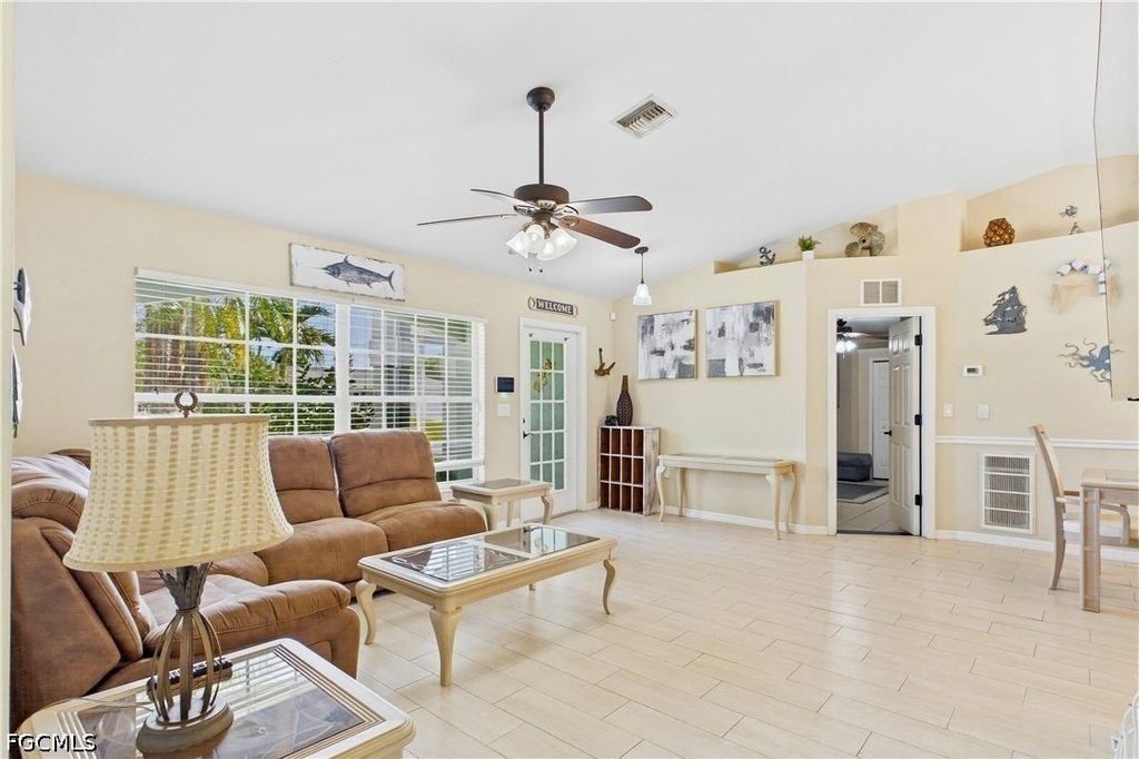 204 Se 18th Street - Photo 22
