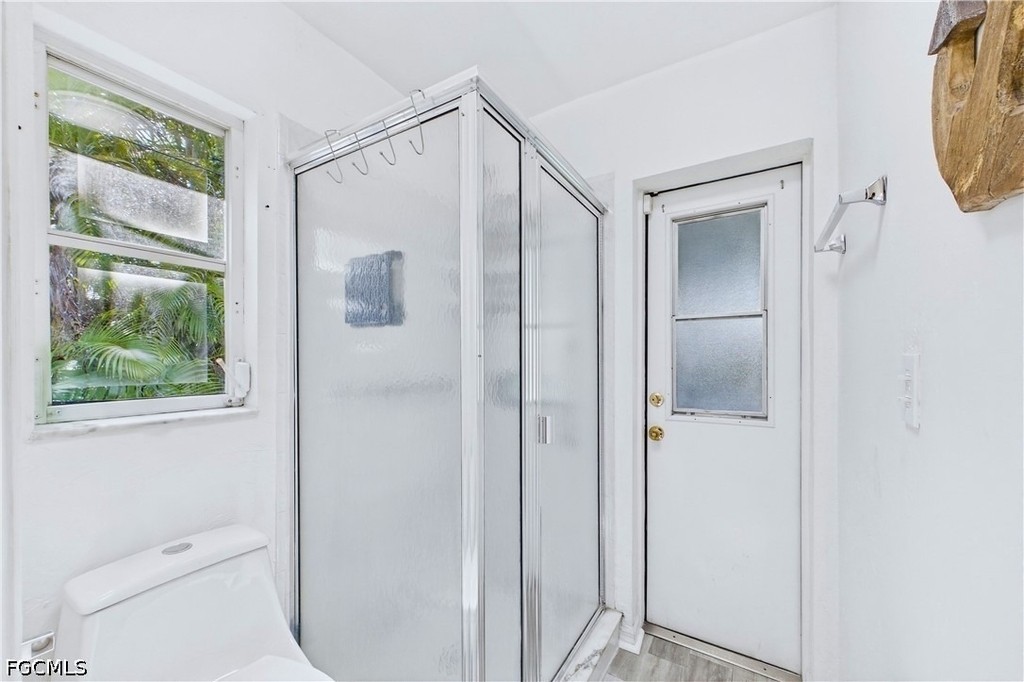 204 Se 18th Street - Photo 24