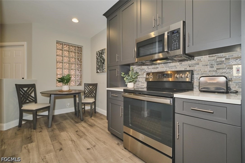 9190 Southmont Cove - Photo 17
