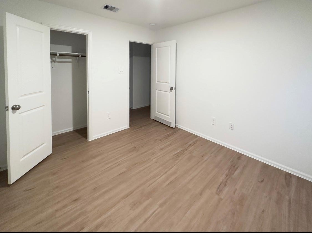 2802 Via Augusta Drive - Photo 12