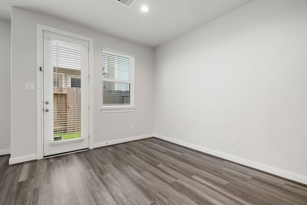 9914 Brickhouse Drive - Photo 20