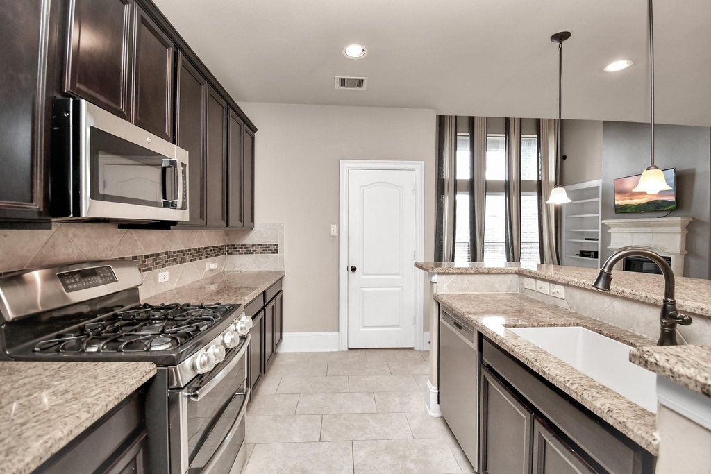 14811 Diane Manor Lane - Photo 14