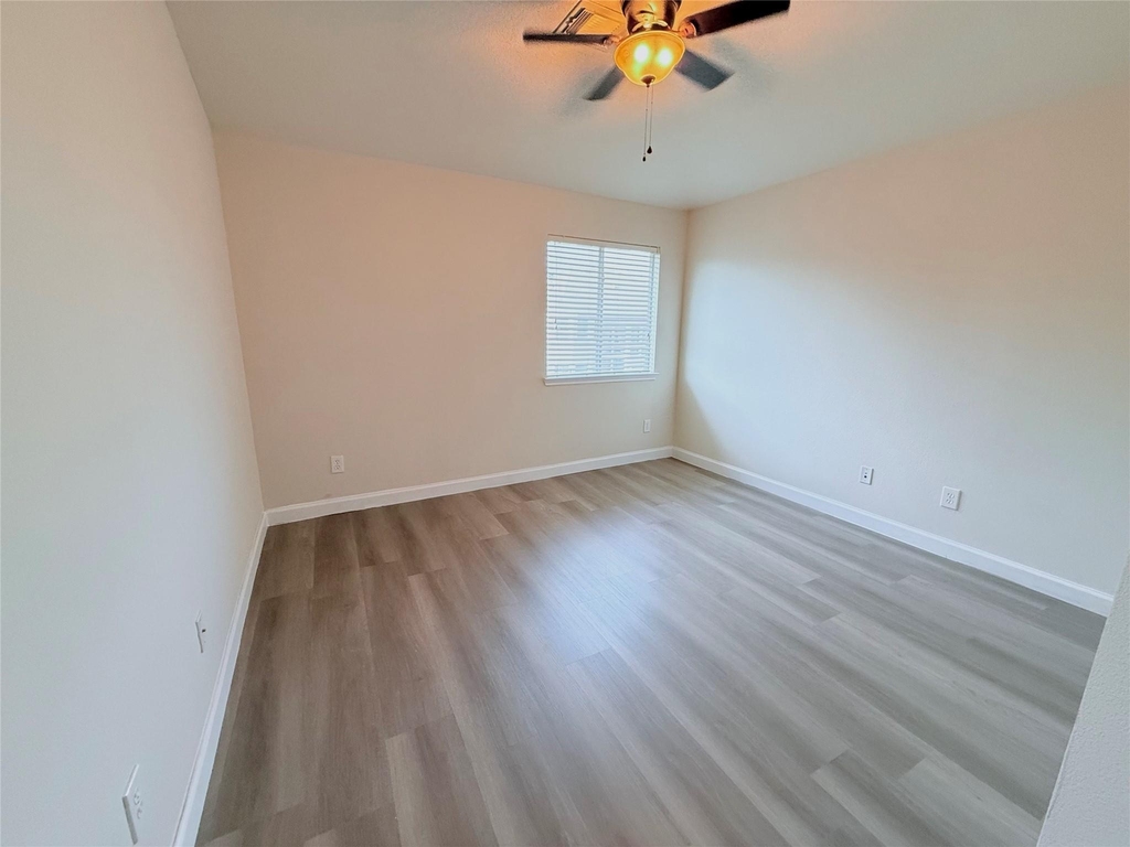 26430 Richwood Oaks Drive - Photo 20