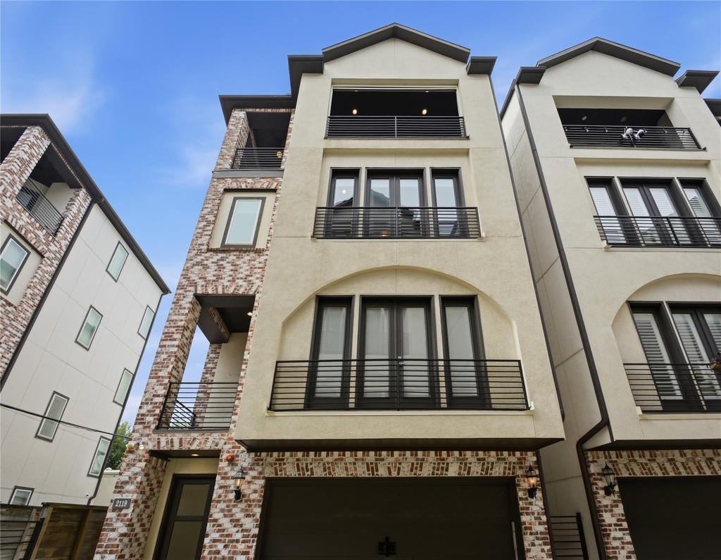 2119 Taft Street - Photo 0