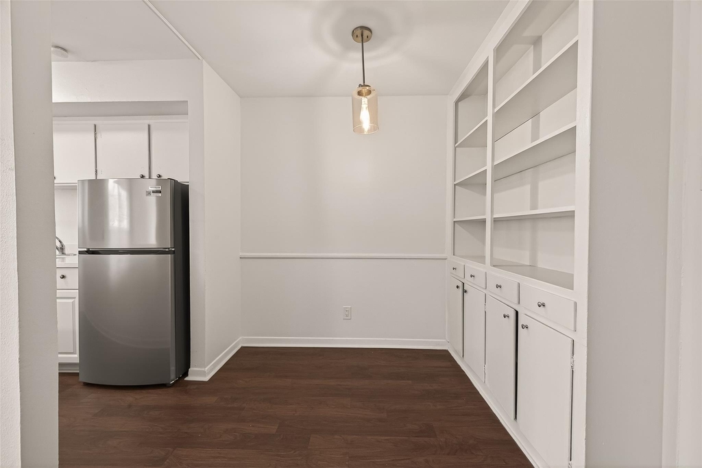 1217 Heights Boulevard - Photo 4