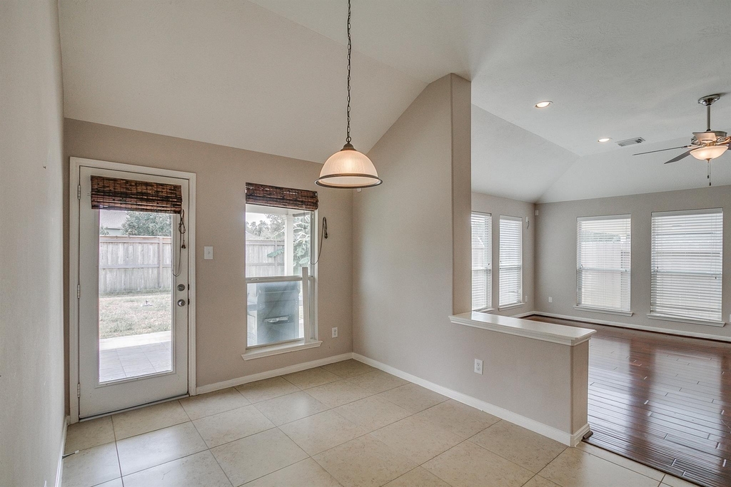 10914 Tattershall Lane - Photo 13