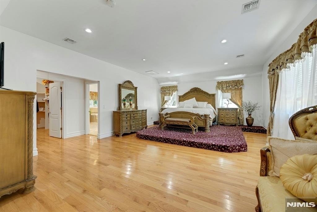 252 Mabel - Photo 28