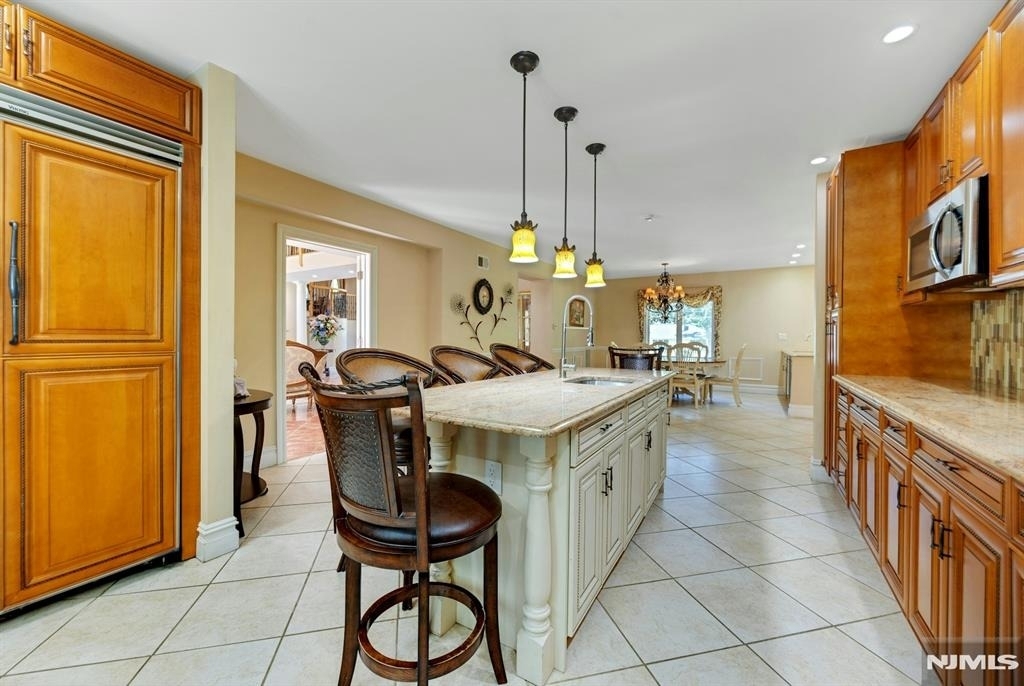 252 Mabel - Photo 14