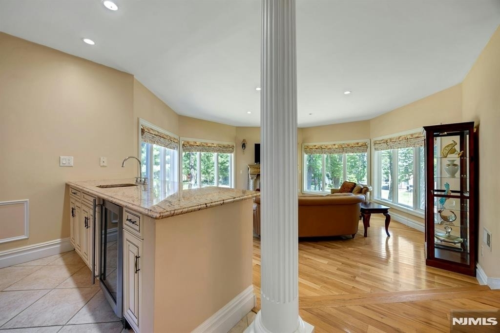 252 Mabel - Photo 17