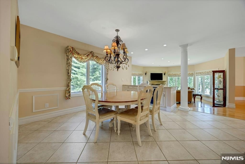 252 Mabel - Photo 16