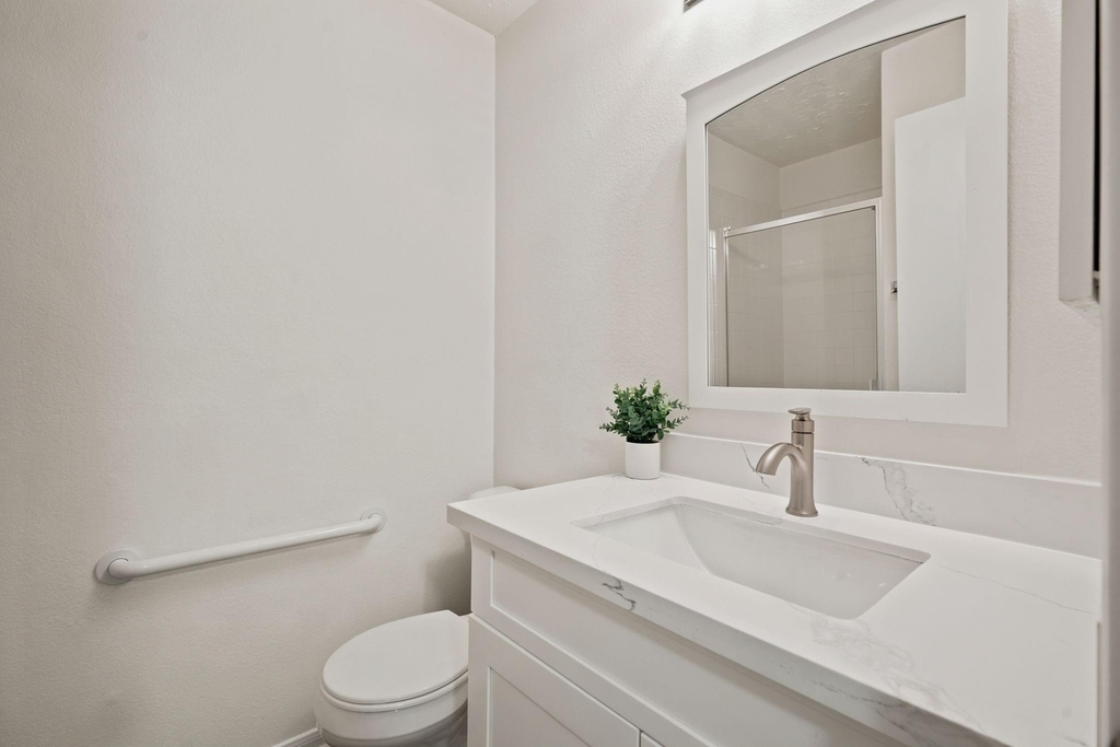 8051 Bay Branch Dr - Photo 15