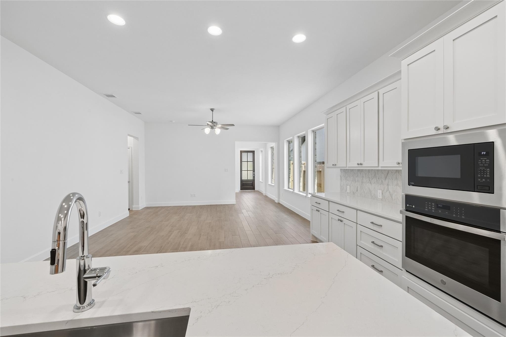 29934 Stony Forest Drive - Photo 10