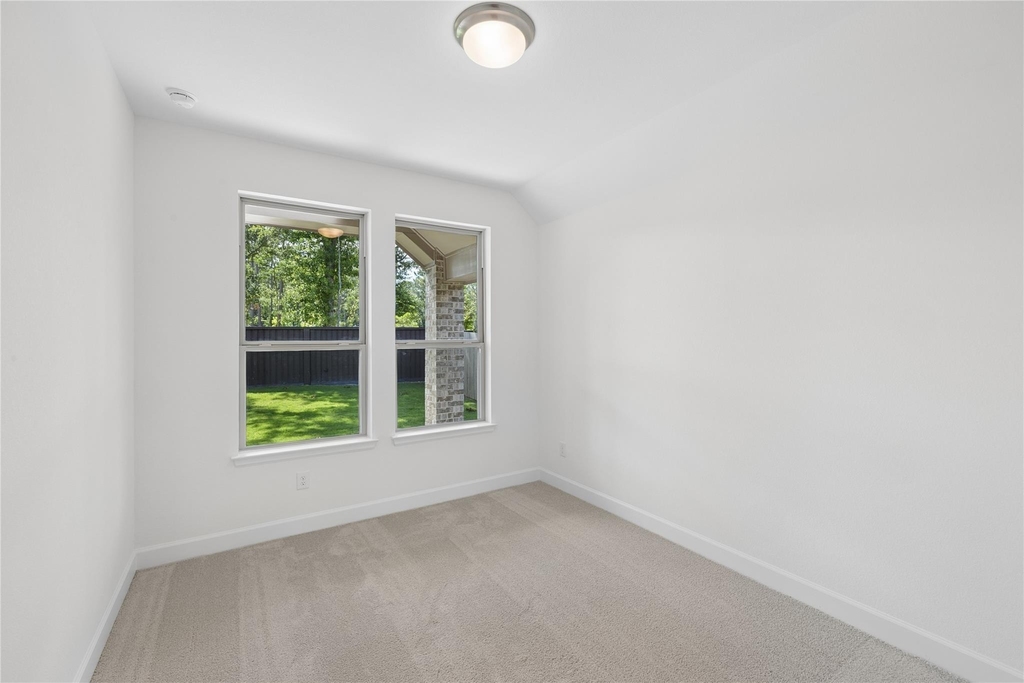 29934 Stony Forest Drive - Photo 21