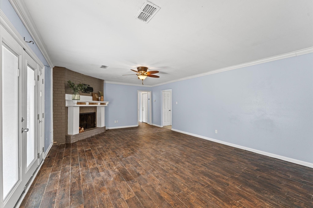 427 Whitecap Drive - Photo 8