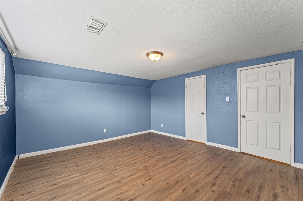 427 Whitecap Drive - Photo 18