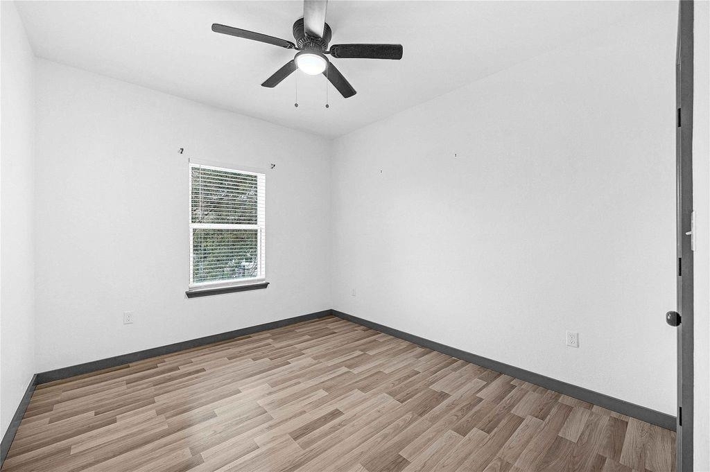 3625 Lydia Street - Photo 4