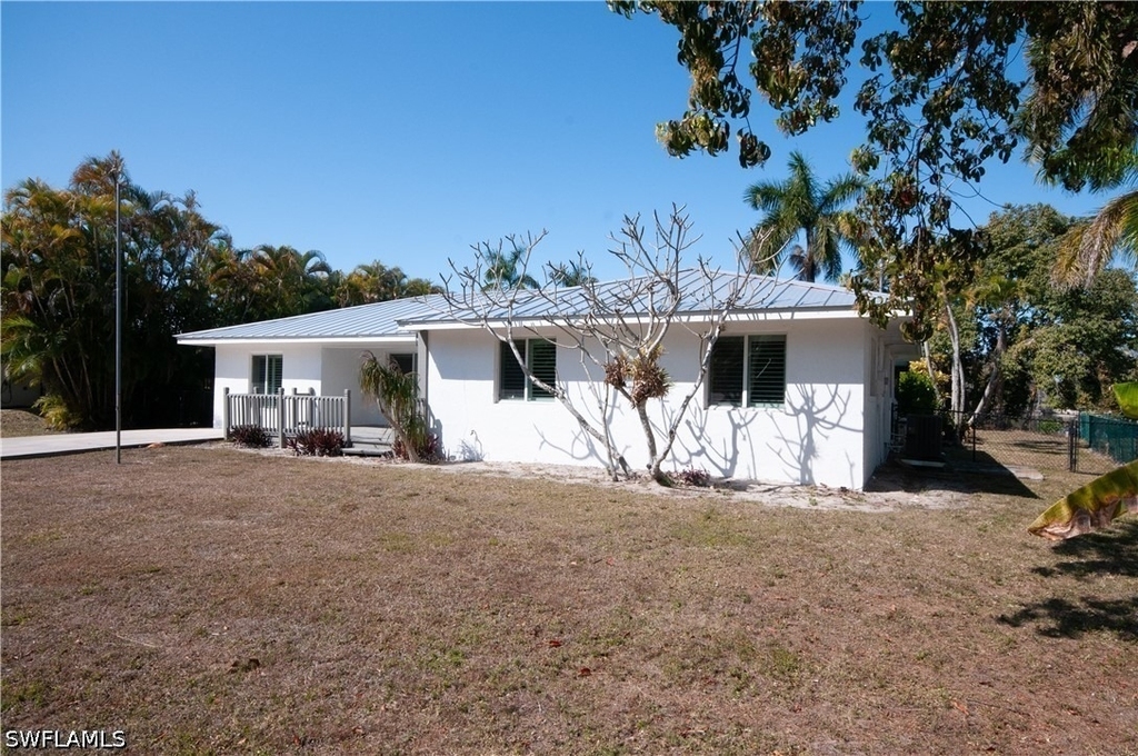 54 Liberty Lane - Photo 2