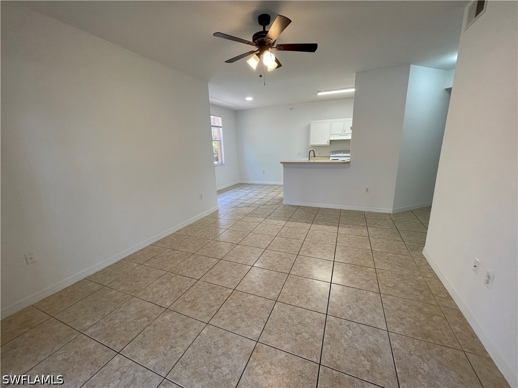 7915 Preserve Circle - Photo 3