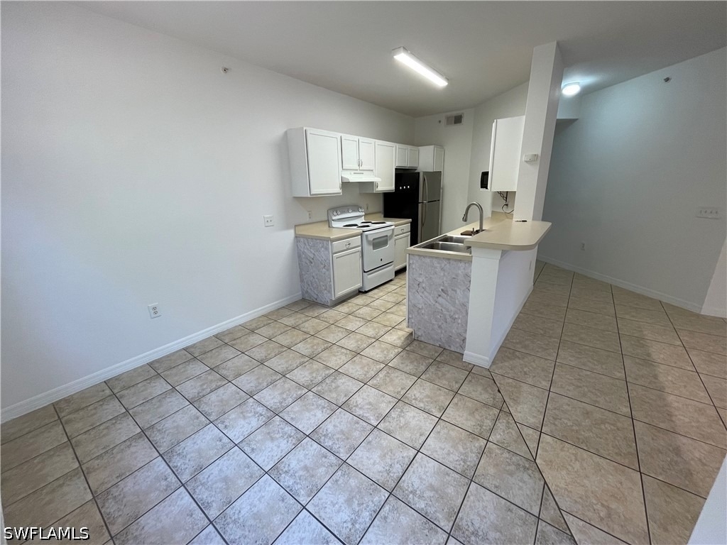 7915 Preserve Circle - Photo 6