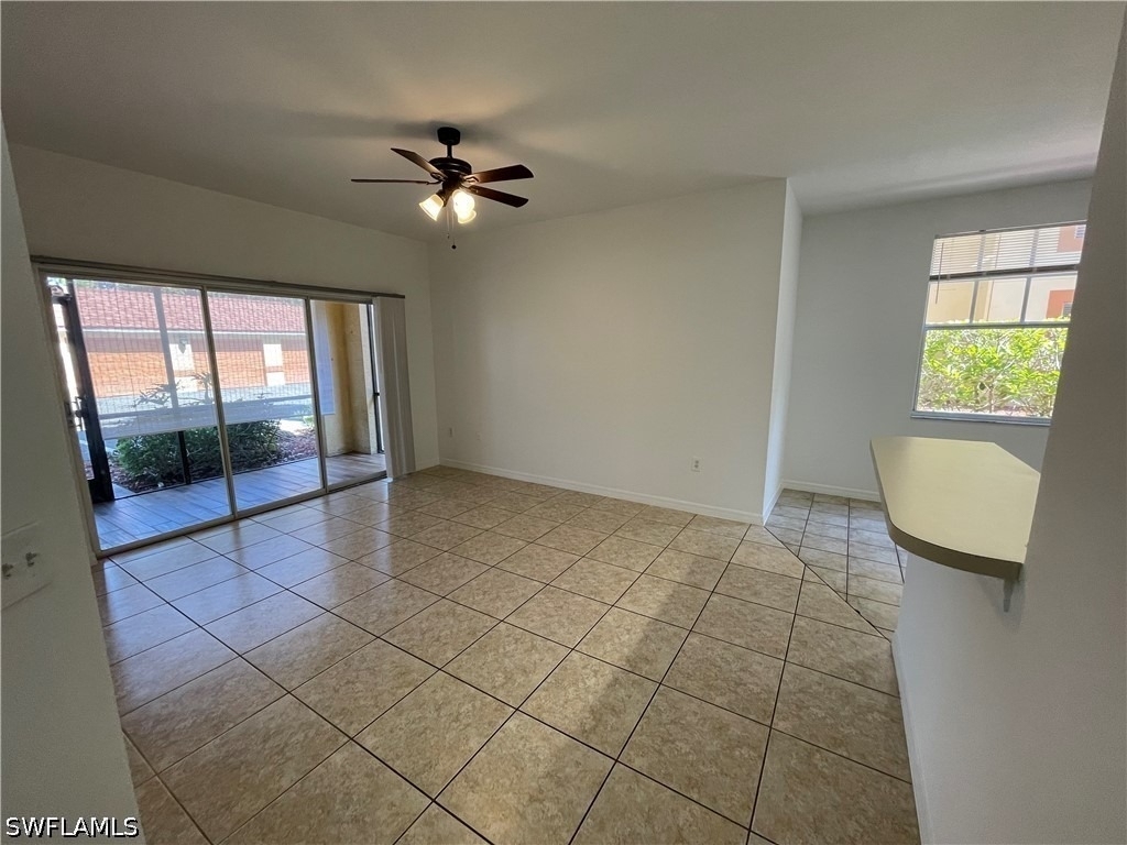7915 Preserve Circle - Photo 2