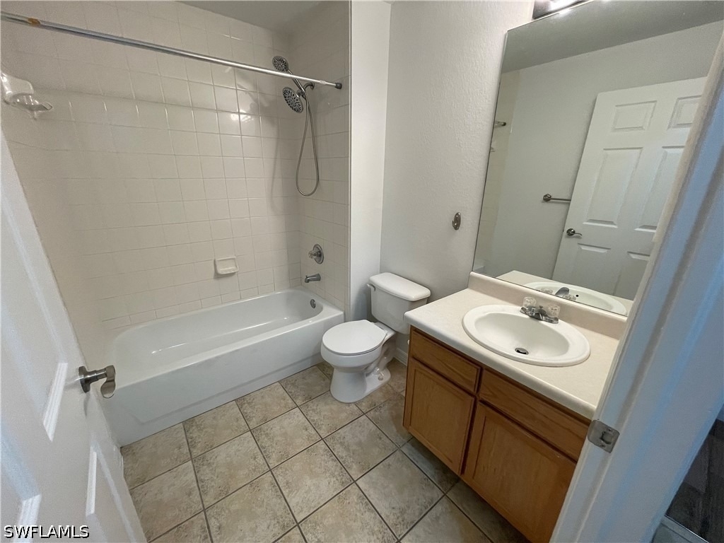 7915 Preserve Circle - Photo 19