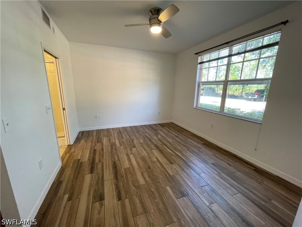 7915 Preserve Circle - Photo 10
