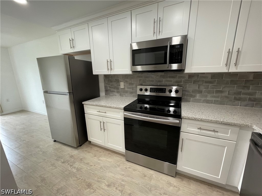 1200 Commonwealth Circle - Photo 2