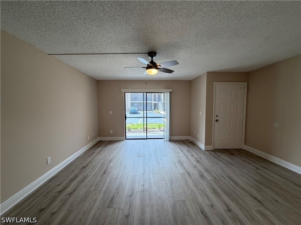 5315 Summerlin Road - Photo 3