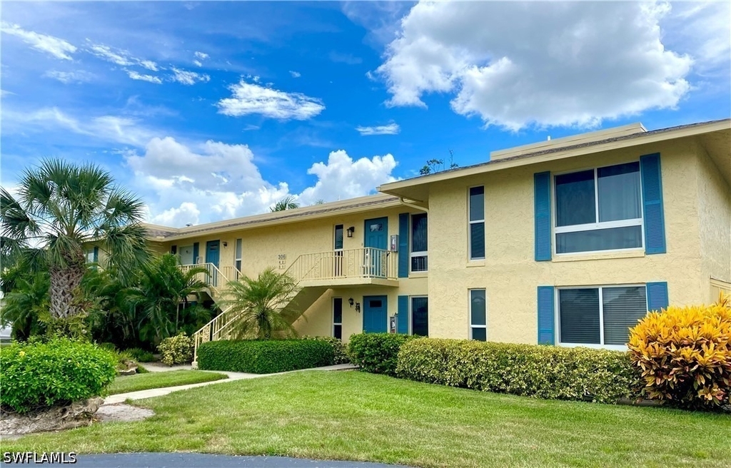 306 Palm Drive - Photo 4