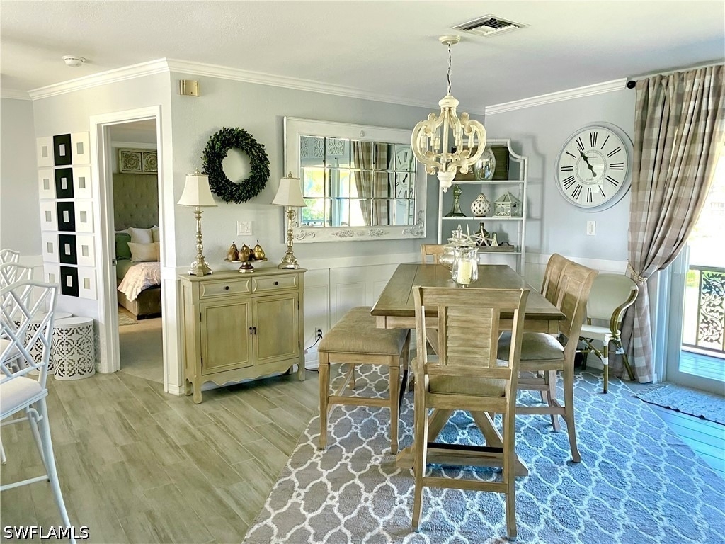 306 Palm Drive - Photo 2