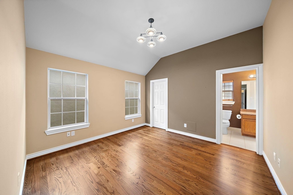 2927 Clinton Drive - Photo 12
