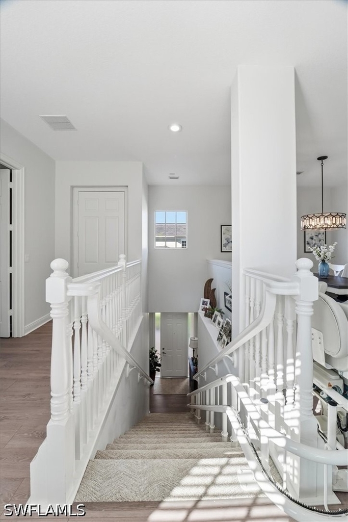 7842 Hawthorne Drive - Photo 4