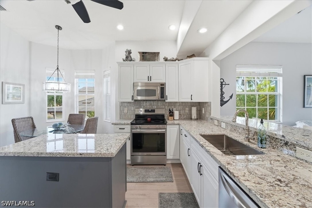 7842 Hawthorne Drive - Photo 12