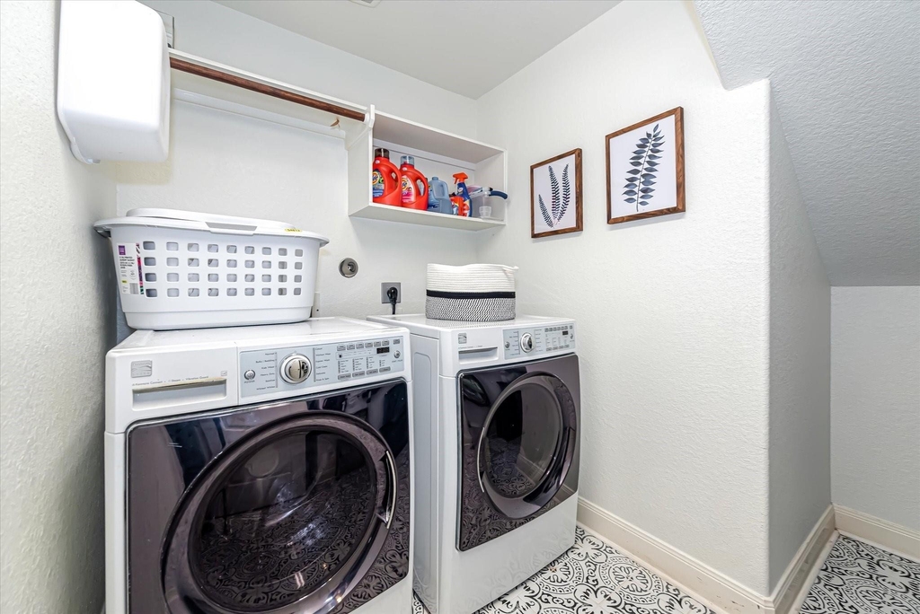 6 Camplight Court - Photo 25