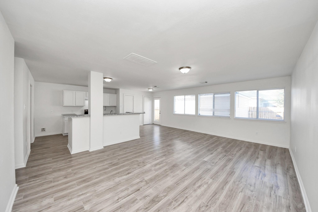 20623 Patriot Park Lane - Photo 9
