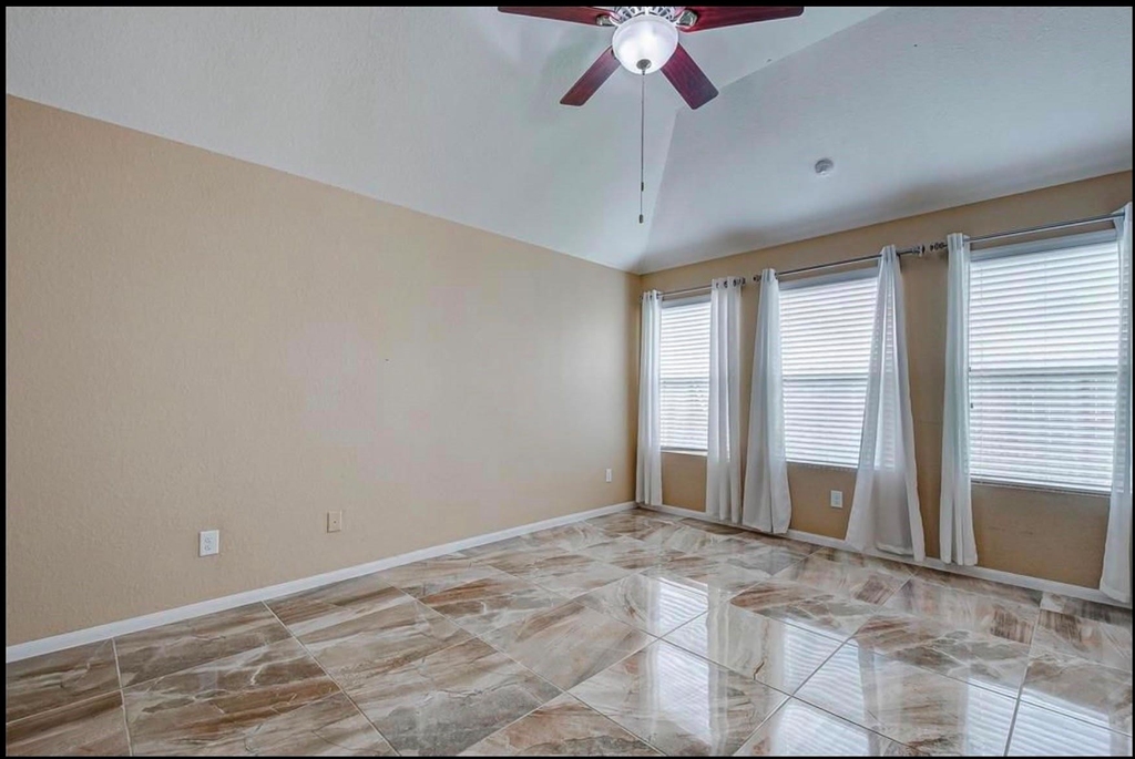 3042 Thicket Path Way - Photo 10