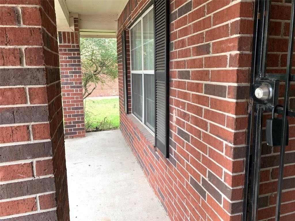 9119 Melody Park Lane - Photo 2