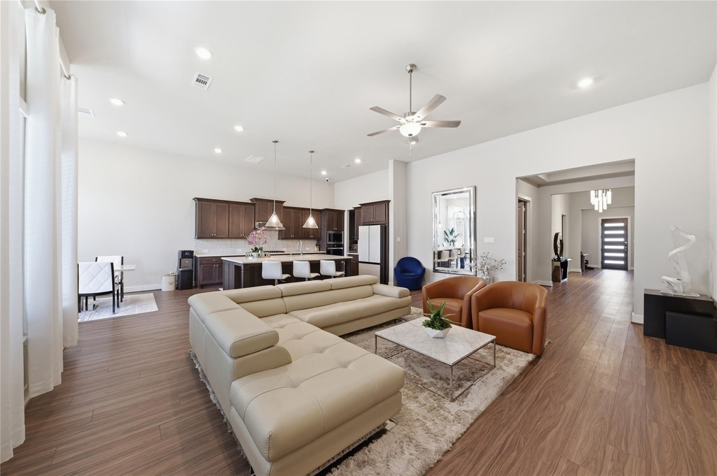 13715 Aventino Pointe Drive - Photo 7