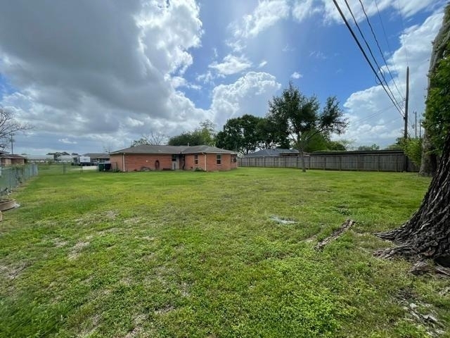 1805 Wycliffe Drive - Photo 17