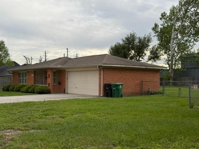 1805 Wycliffe Drive - Photo 1