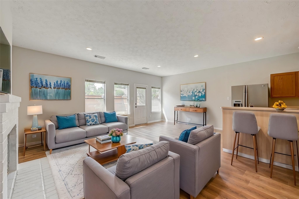 4126 Surreydon Drive - Photo 9