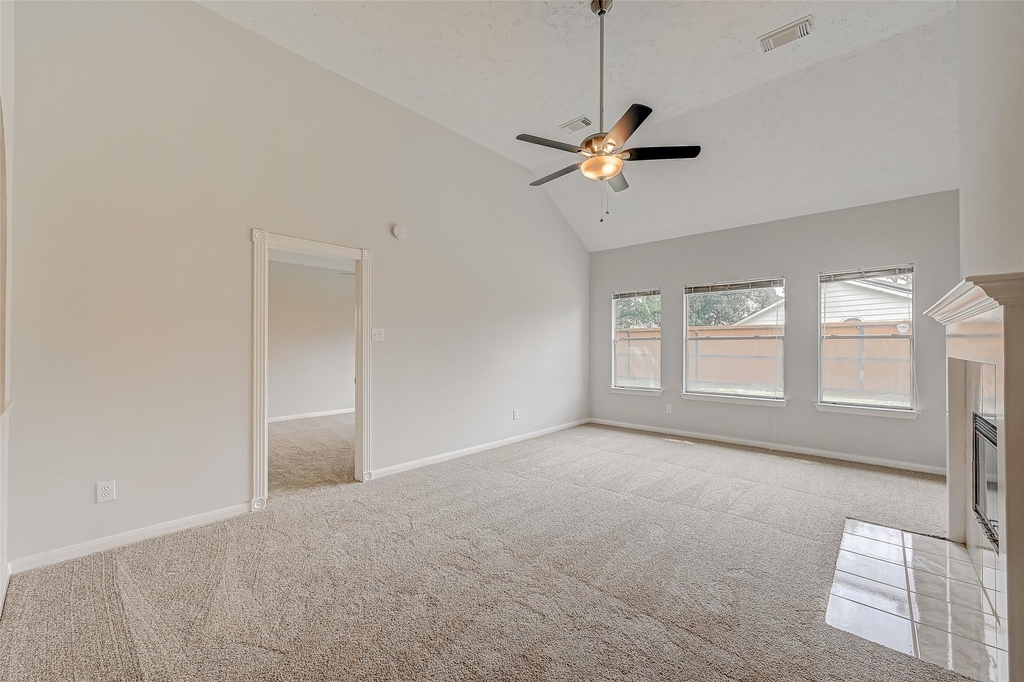 4126 Surreydon Drive - Photo 2