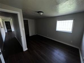 5401 Doolittle Boulevard - Photo 3